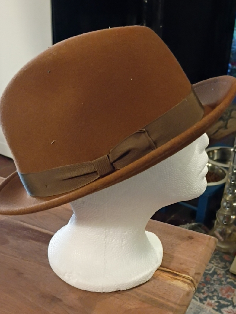 Classic Men's Brown Felt Bowler Hat